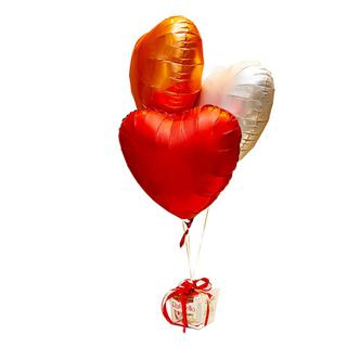 Foolimist õhupallid ja Raffaello kommikarp